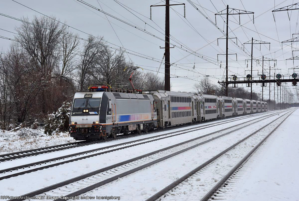 NJT 4642